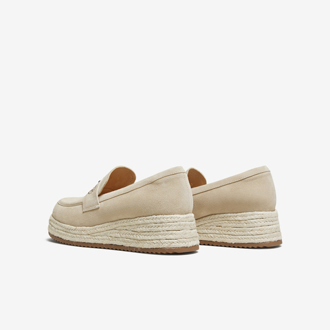 TATA/他她2025秋商场同款时尚休闲圆头女乐福鞋新款UUZ01CA5