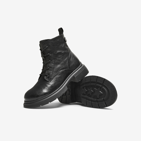 TATA/他她2025冬商场同款百搭时尚简约女马丁靴新款WXB06DD5