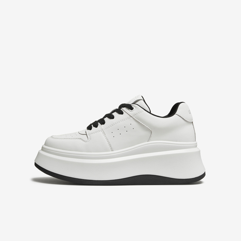 TATA/他她2025秋女时尚休闲板鞋新款GCD07CM5