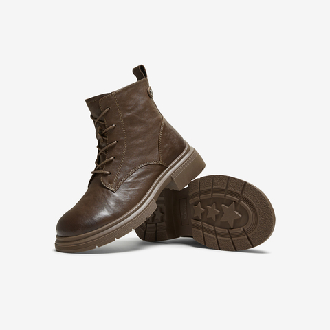 TATA/他她2025冬商场同款百搭时尚简约女马丁靴新款WXB06DD5