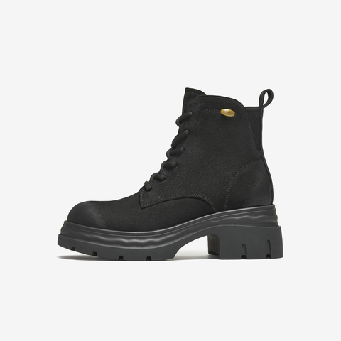 TATA/他她2025冬商场同款百搭时尚简约女马丁靴新款CHK01DD5