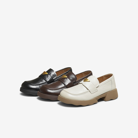 TATA/他她2025秋时尚简约休闲圆头女乐福鞋新款CWK02CA5