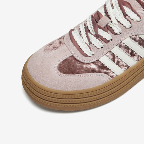 TATA/他她2025秋舒适德训鞋女百搭轻便休闲运动鞋新款WB408CM5