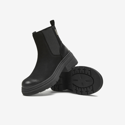 TATA/他她2025冬商场同款百搭简约女切尔西靴新款W3M05DD5