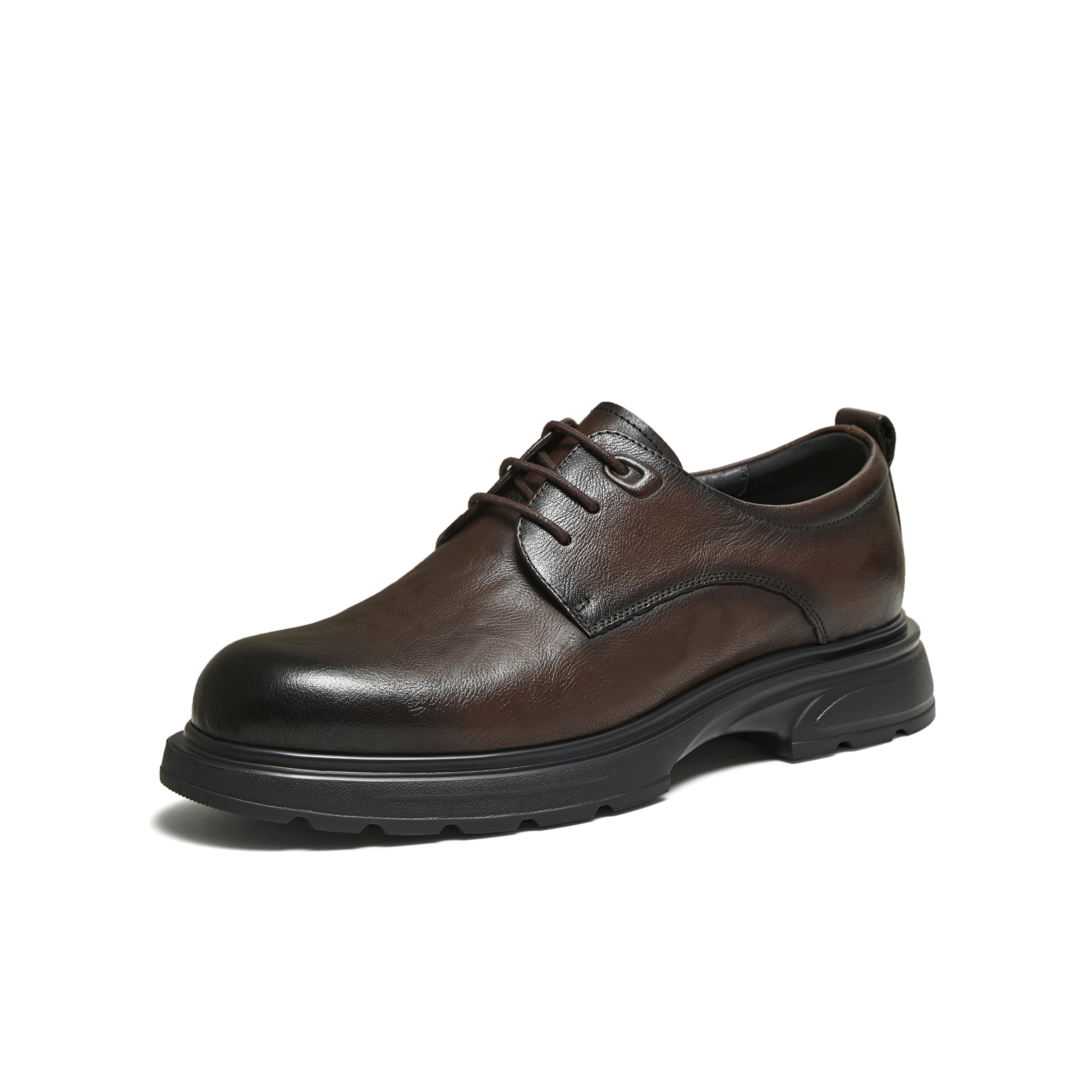 TATA/他她2025冬商场同款时尚休闲圆头男皮鞋新款VPV01DM5