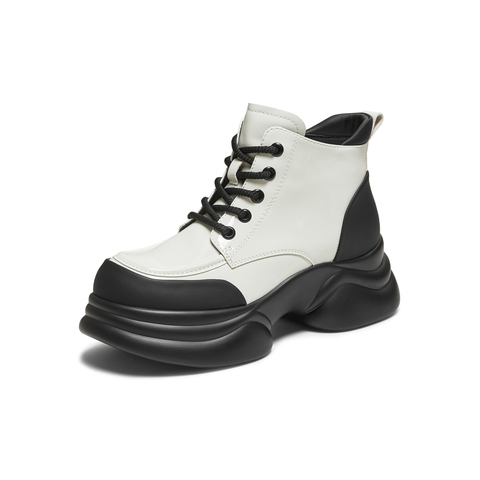 TATA/他她2025冬百搭时尚简约女马丁靴新款CCJ08DD5