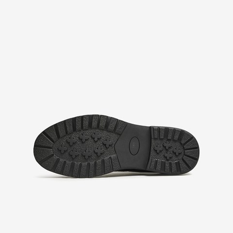 TATA/他她2025春时尚休闲皮鞋英伦风百搭商务德比鞋VZR01AM5