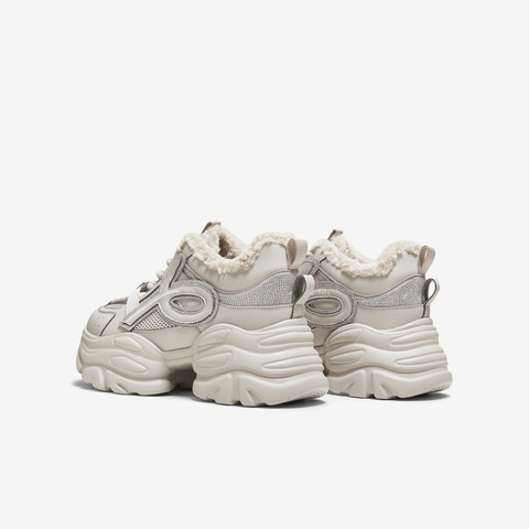 TATA/他她2025冬商场同款时尚休闲百搭女老爹鞋新款CY208DM5