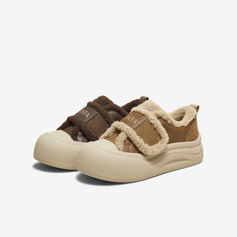 TATA/他她2025冬运动时尚休闲厚底女板鞋新款CHH01DM5