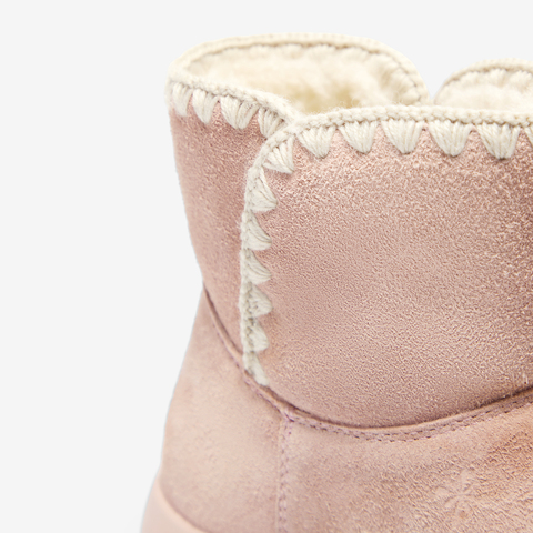 TATA/他她2025冬商场同款百搭时尚简约女雪地靴新款KXL03DD5