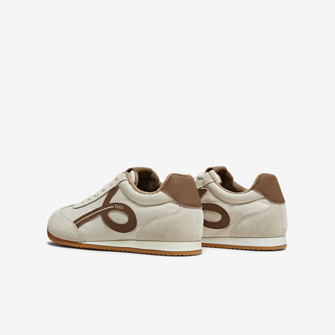 TATA/他她2025秋时尚休闲百搭女阿甘鞋新款EVN01CM5