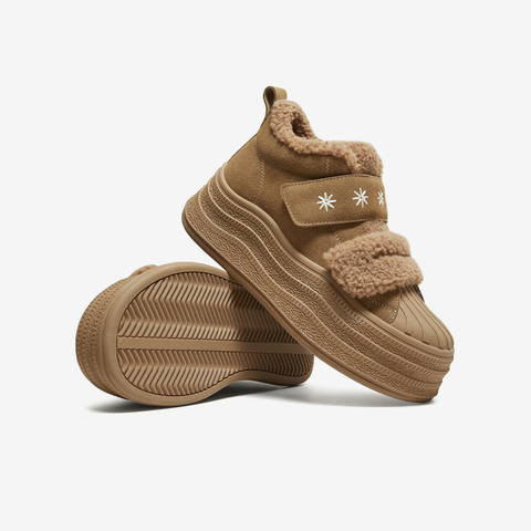 TATA/他她2025冬商场同款时尚百搭女休闲板鞋新款CT910DD5