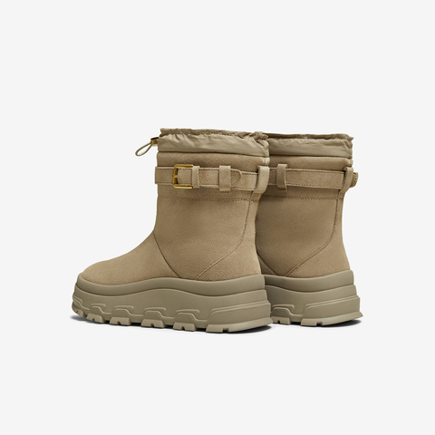 TATA/他她2025冬商场同款时尚百搭女休闲雪地靴新款CHV01DZ5