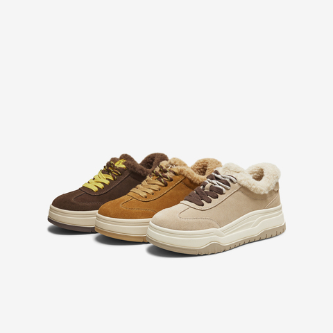 TATA/他她2025冬舒适德训鞋女百搭休闲运动鞋新款CJC01DM5