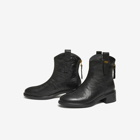 TATA/他她2025冬商场同款时尚百搭时装靴女休闲靴新款CKS01DD5