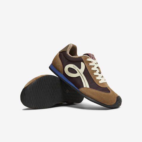 TATA/他她2025秋时尚休闲百搭女阿甘鞋新款EVN01CM5