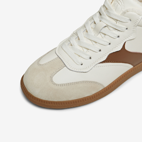 TATA/他她2025冬商场同款德训鞋女百搭轻便休闲鞋新款GHG03DM5