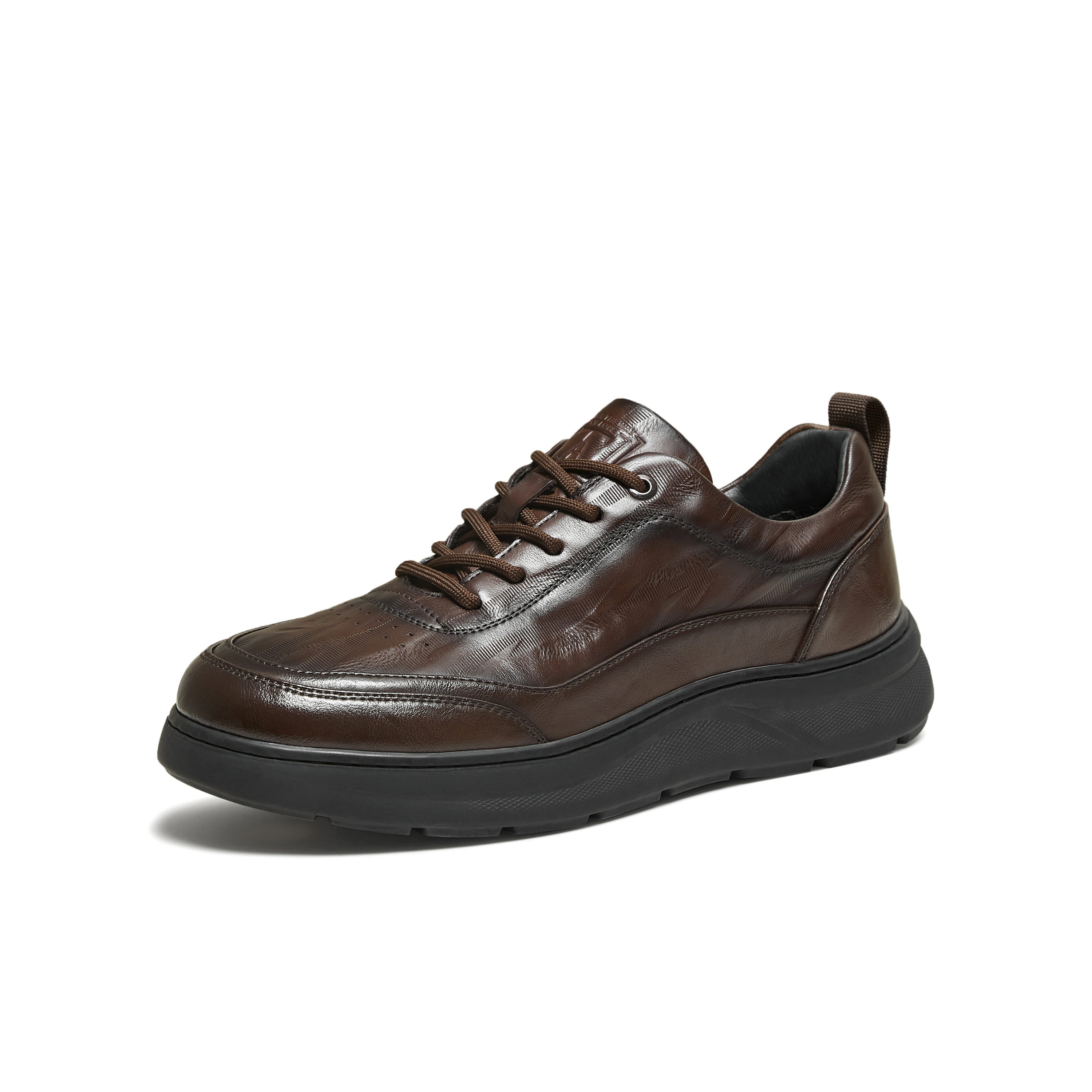 TATA/他她2025秋商场同款舒适百搭休闲男鞋新款VRA01CM5