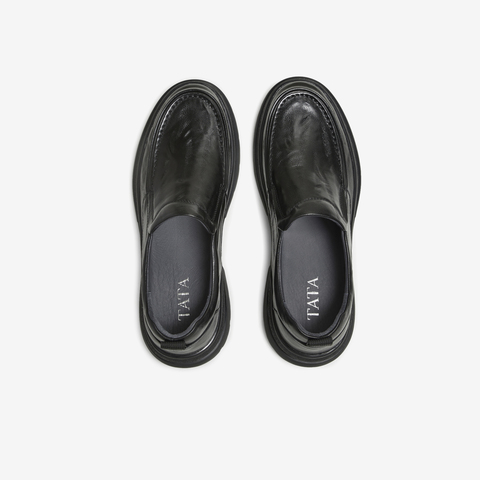 TATA/他她2025秋商场同款纯色舒适百搭休闲皮鞋男新款TGD01CM5