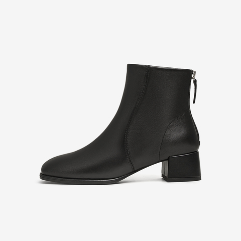 TATA/他她2025冬商场同款时尚休闲时装短靴女新款7AC56DD5