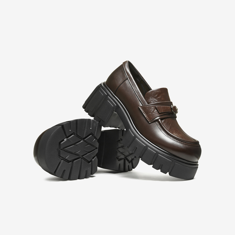 TATA/他她2026春商场同款时尚简约休闲女乐福鞋新款CHY06AA6