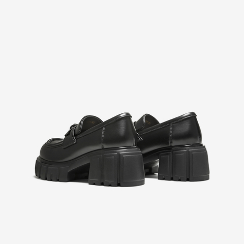 TATA/他她2026春商场同款时尚简约休闲女乐福鞋新款CHY06AA6