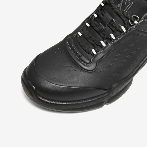 TATA/他她2026春商场同款舒适百搭休闲男鞋新款VQP01AM6