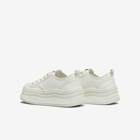 TATA/他她2026春商场同款时尚休闲厚底板鞋鞋新款GZC01AM6