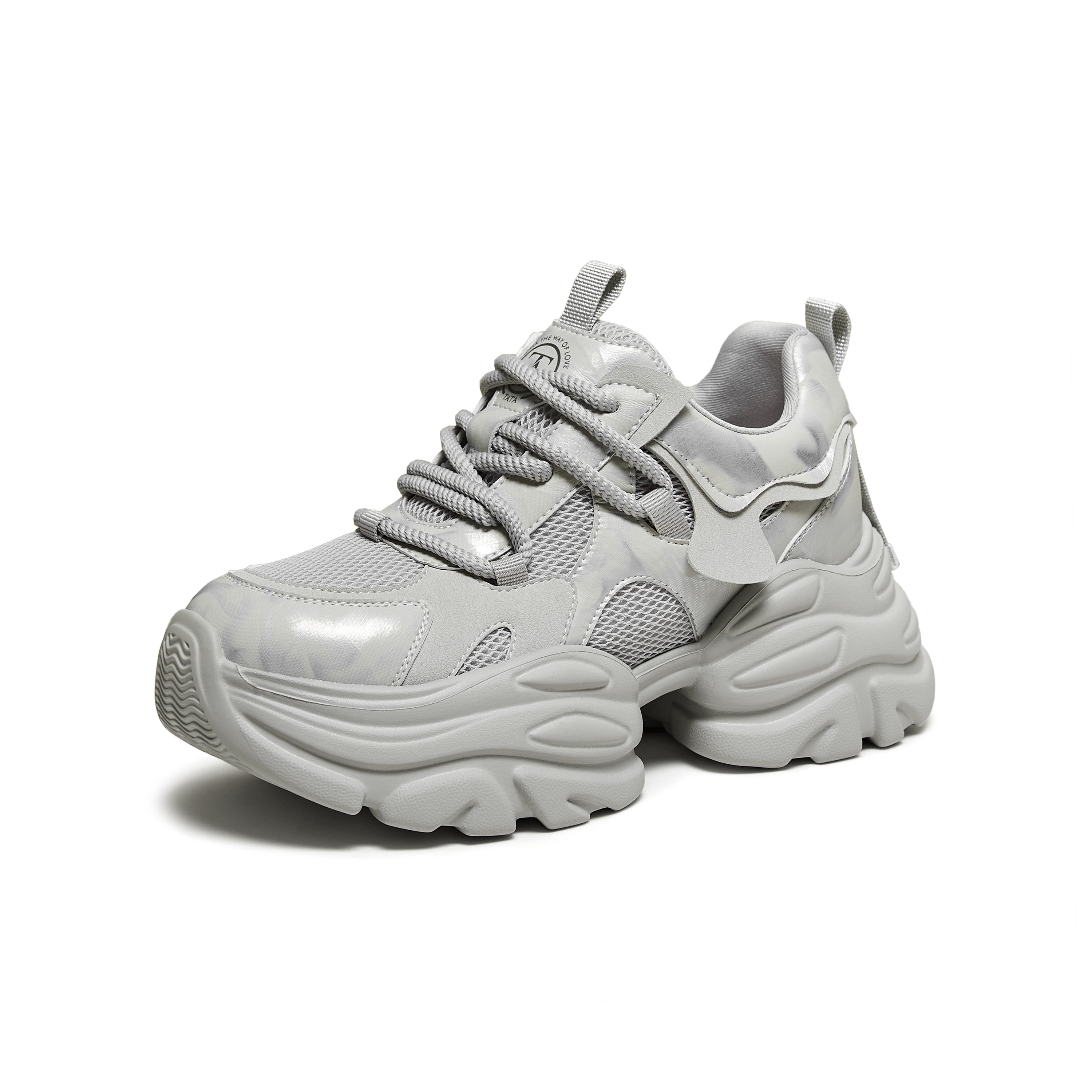 TATA/他她2026春时尚休闲百搭女老爹鞋新款CY215AM6