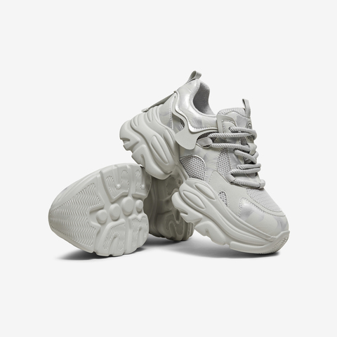 TATA/他她2026春时尚休闲百搭女老爹鞋新款CY215AM6