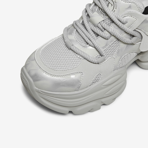 TATA/他她2026春时尚休闲百搭女老爹鞋新款CY215AM6