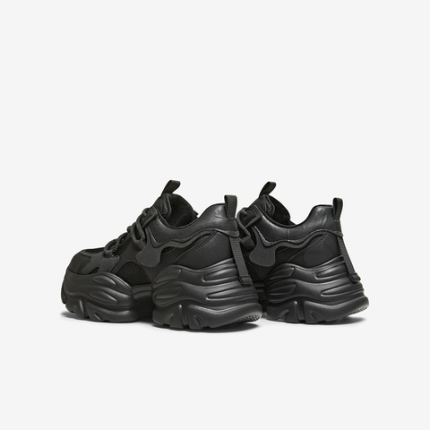 TATA/他她2026春时尚休闲百搭女老爹鞋新款CY215AM6