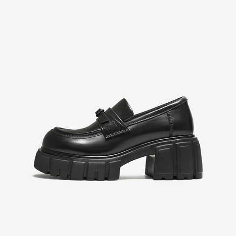 TATA/他她2026春商场同款时尚简约休闲女乐福鞋新款CHY06AA6