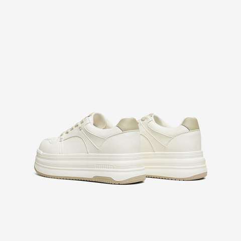 TATA/他她2026春商场同款时尚休闲百搭板鞋新款CLR01AM6