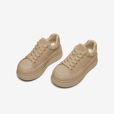 TATA/他她2026春商场同款时尚休闲百搭板鞋新款GNG07AM6