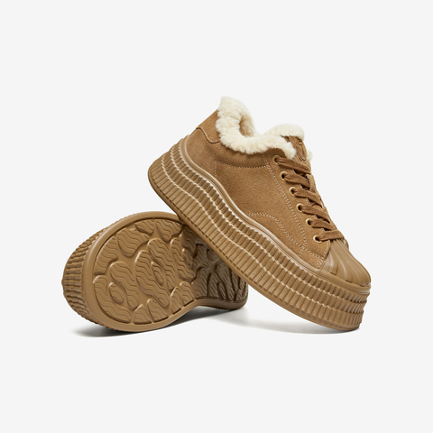 TATA/他她2026春商场同款时尚休闲百搭板鞋新款GNG07AM6