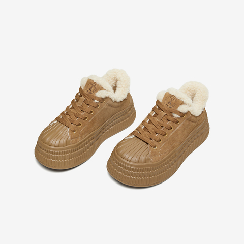 TATA/他她2026春商场同款时尚休闲百搭板鞋新款GNG07AM6