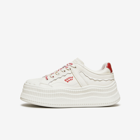 TATA/他她2026春商场同款时尚休闲百搭板鞋新款GXV02AM6