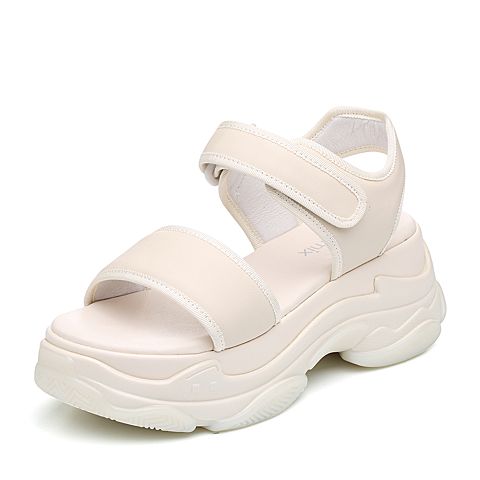 teenmix/天美意2018夏米白色牛皮革/纺织品一字带厚底运动风女凉鞋