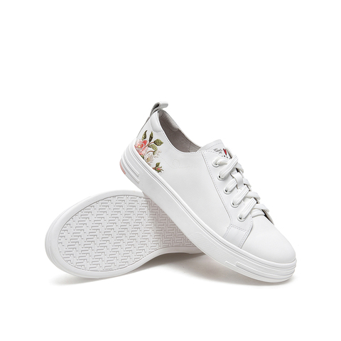 Teenmix/天美意2021春新款商场同款刺绣花卉小白鞋牛皮革女休闲板鞋CZH22AM1