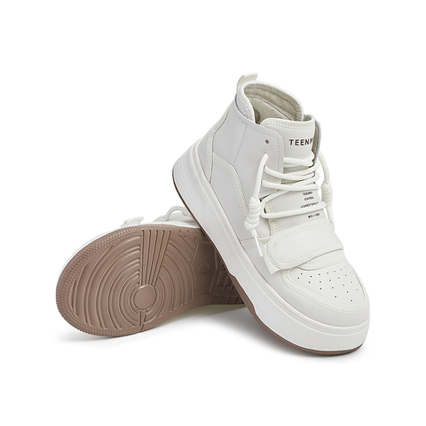 Teenmix/天美意2021冬新款高帮鞋百搭简约风潮酷女休闲靴NGB01DM1