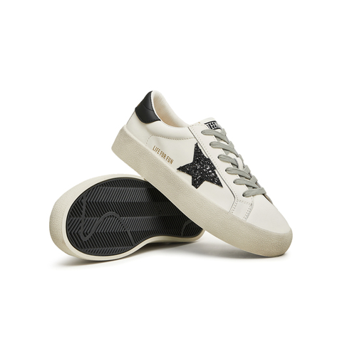 天美意2023秋新时尚休闲简约拼色星星小白鞋女休闲鞋AB076CM3