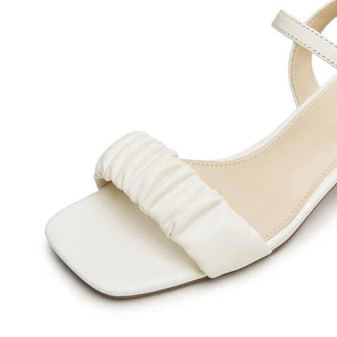 天美意2023夏新款商场同款粗高跟褶皱一字带简约风女凉鞋CQZ08BL3