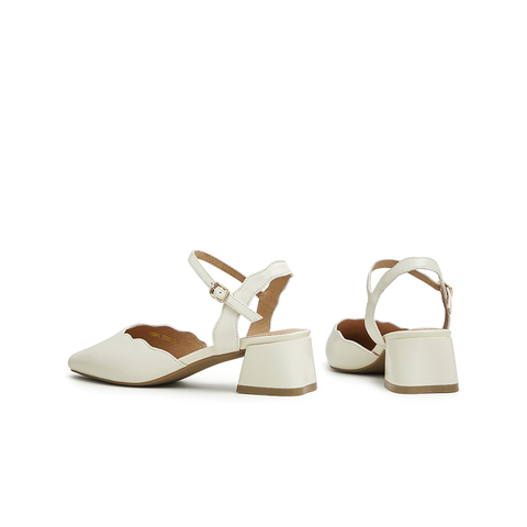 天美意2023夏新款商场同款粗跟时装尖头OL简约女单凉鞋BG041BH3