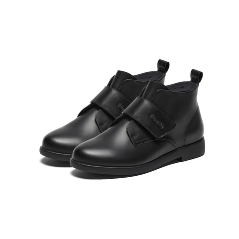 天美意2023冬新款商场同款简约时装靴休闲通勤女皮靴CCJ40DD3