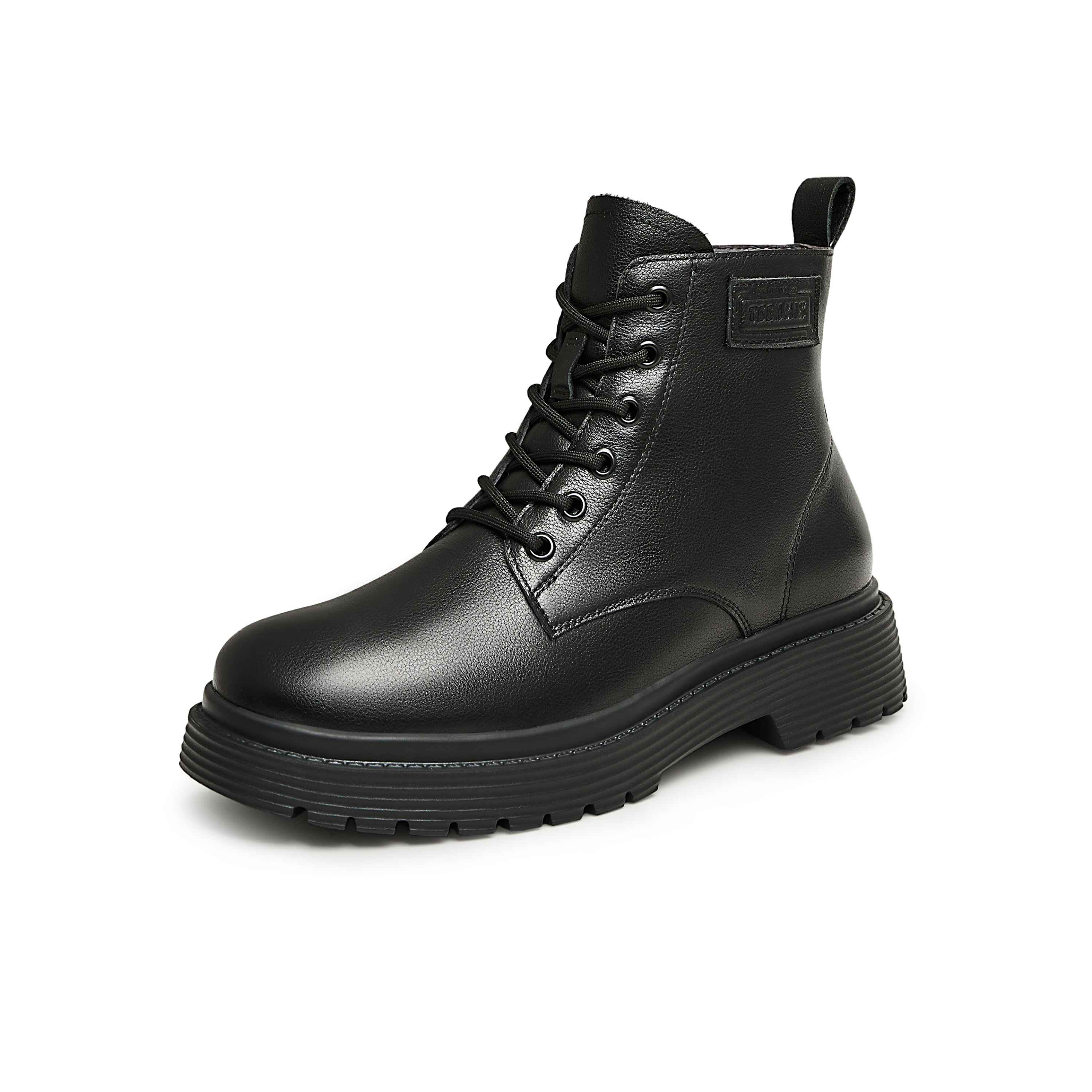 天美意2023冬新款商场同款厚底复古休闲短靴女马丁靴CUQ44DD3