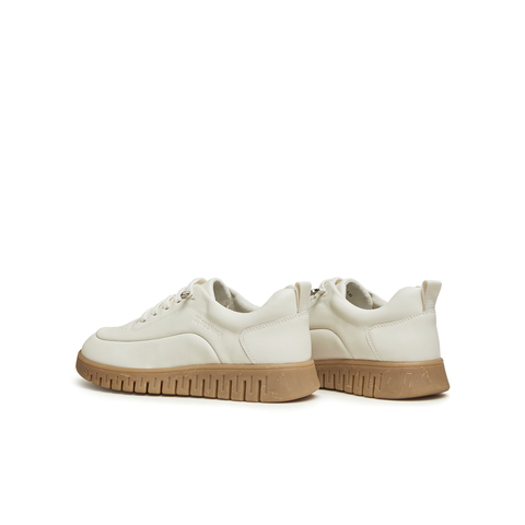 天美意2024春新款商场同款低帮复古百搭休闲女英伦鞋CMA20AM4