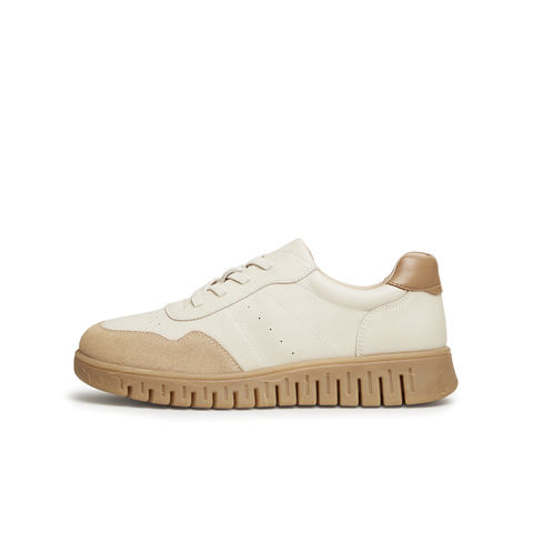 天美意2024春新款商场同款复古时尚百搭潮流女英伦鞋CMA22AM4