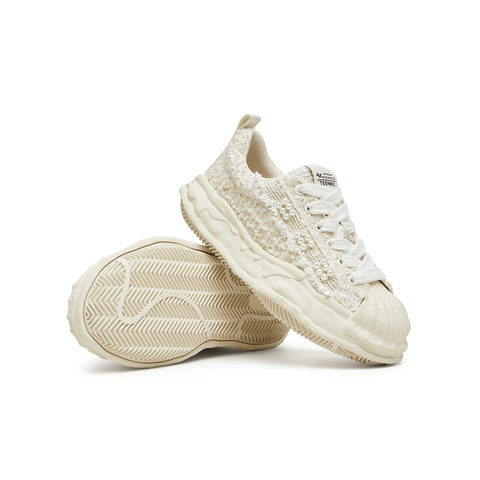 天美意2024春新款溶解底珍珠小香风百搭帆布鞋女休闲鞋KJ001AM4