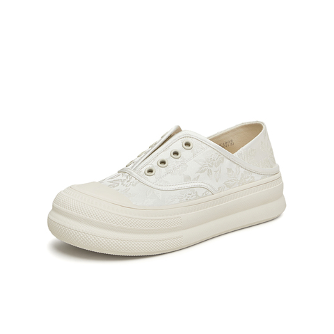 天美意2024秋新款商场同款缎面印花一脚蹬小白鞋女休闲鞋KJ003CM4